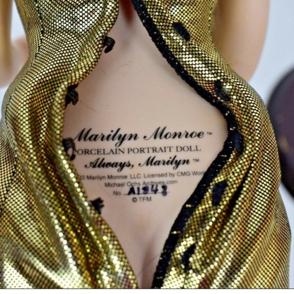Franklin Mint Dolls Excellent Condition Marilyn Monroe, Elizabeth Lot of 13 TAGS - Picture 3 of 12